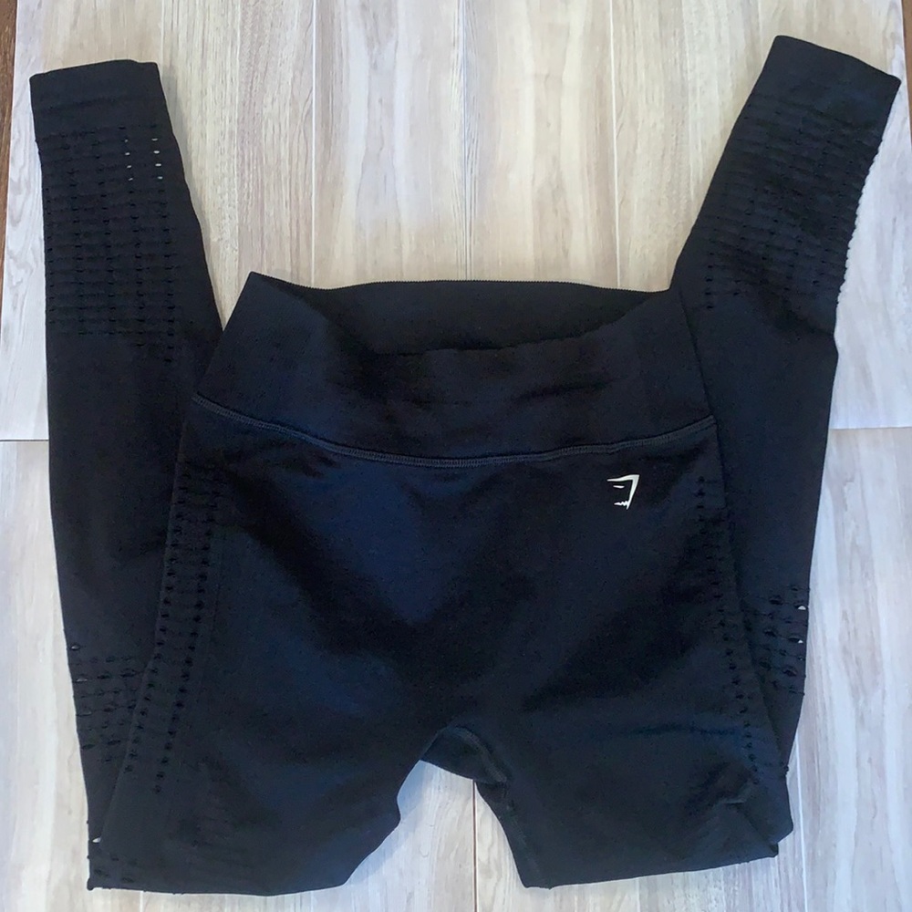 Gymshark leggings Black Cut out Small